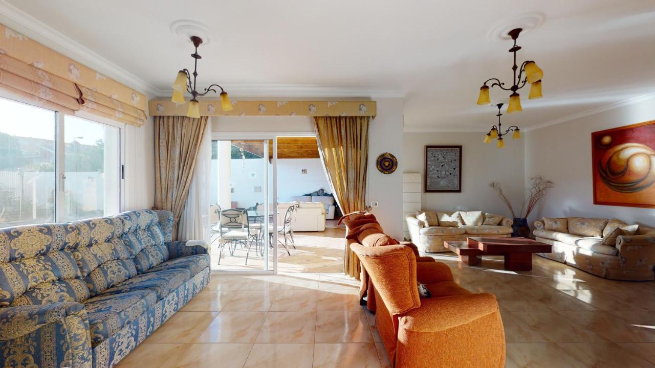 Bellavista Villa San Bartolomé Екстериор снимка